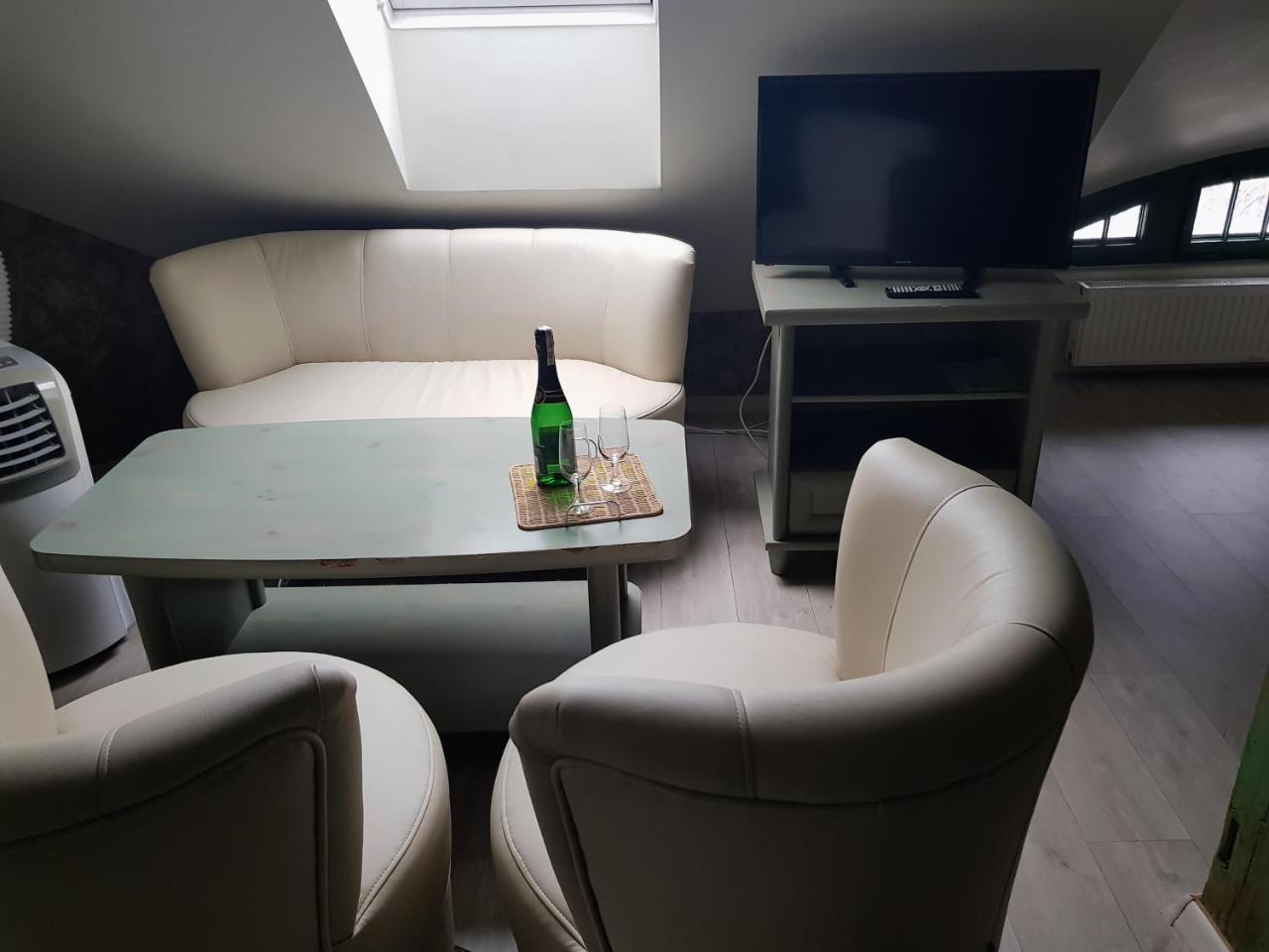 城堡酒店 奥尔什丁 外观 照片